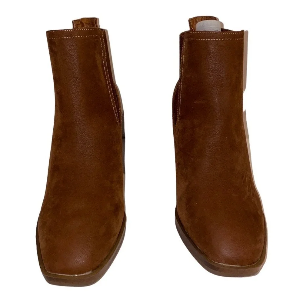 NEW Mia Smyth Cognac Faux Leather Heeled Ankle Bootie Pull On‎ Women 9M Outdoor
